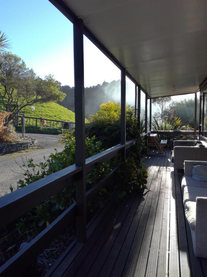 Junohall Backpackers Waitomo Caves Exterior photo