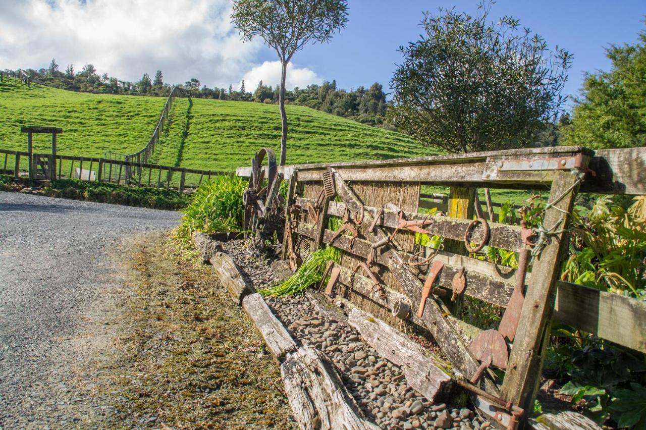 Junohall Backpackers Waitomo Caves Exterior photo